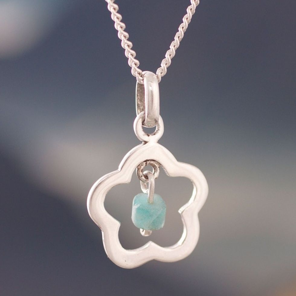 Flower-Shaped Amazonite Pendant Necklace from Peru 'Sweet Petals'