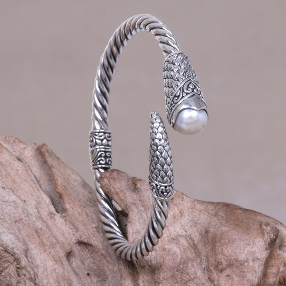 White Cultured Pearl and 925 Sterling Silver Bangle Bracelet 'Sukawati Royal'