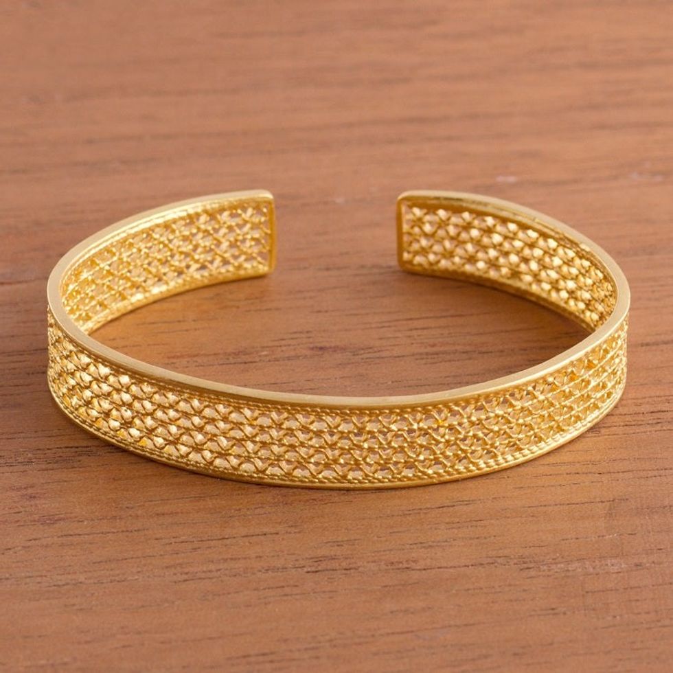 21k Gold-Plated Sterling Silver Filigree Cuff Bracelet 'Shining Elegance'