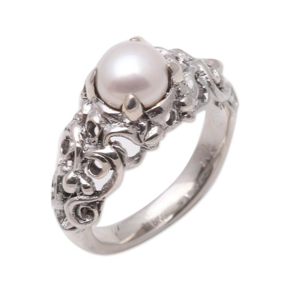 Alternate image for Hand Made Sterling Silver and Pearl Ring Majesty