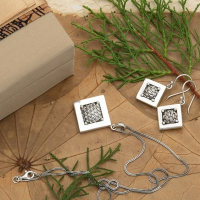 Primary image for 925 Silver Earrings and Pendant Necklace Curated Gift Box Weaving Kites