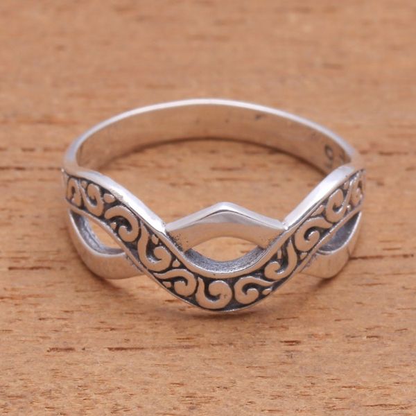 Alternate image for Curl Pattern Sterling Silver Band Ring from Bali Curling Current