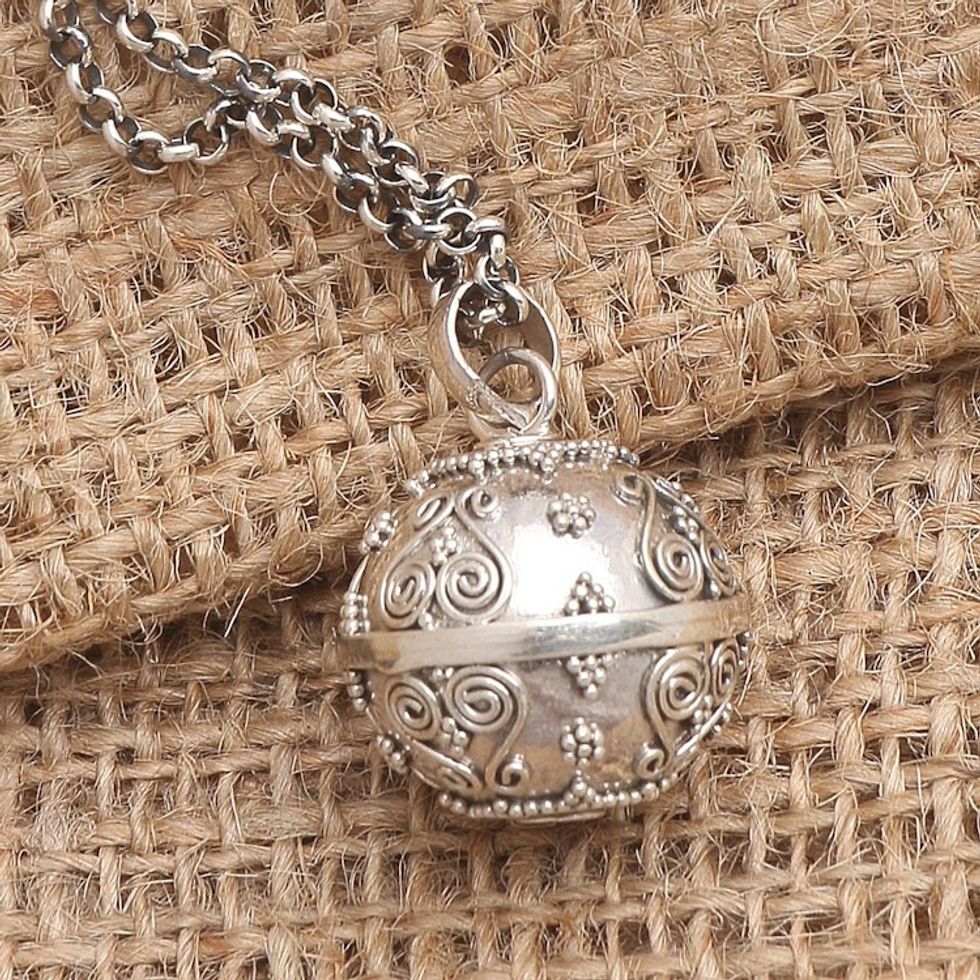 Heart Theme Amulet Sterling Silver Harmony Ball Necklace 'Heart of the Angels'