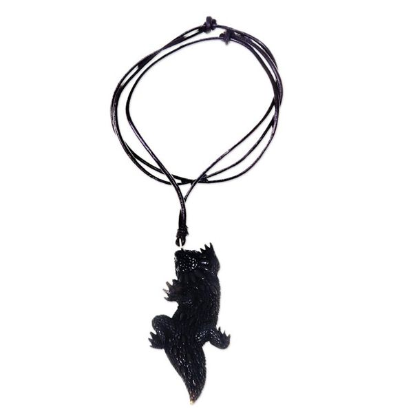 Alternate image for Hand Carved Indonesian Black Lizard Cow Bone Necklace Thorny Devil