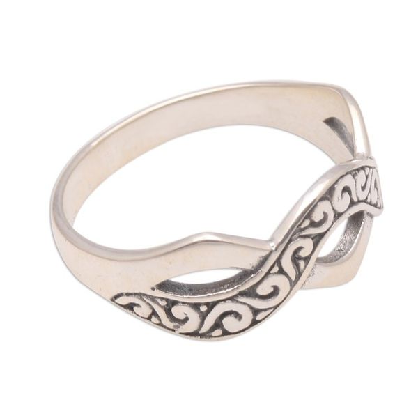 Alternate image for Curl Pattern Sterling Silver Band Ring from Bali Curling Current