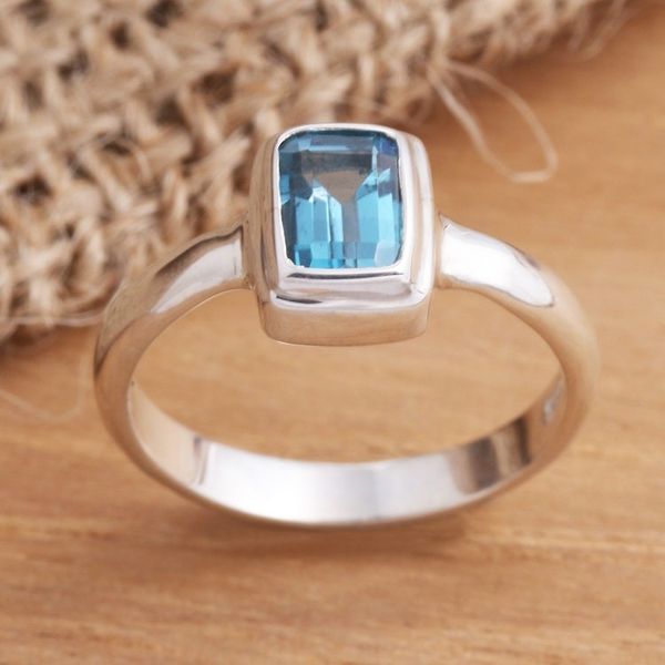 Alternate image for Faceted Rectangle Blue Topaz Sterling Silver Ring Blue Tablet