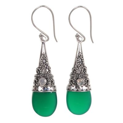 Alternate image for Sterling Silver and Green Onyx Earrings Bali Tradition