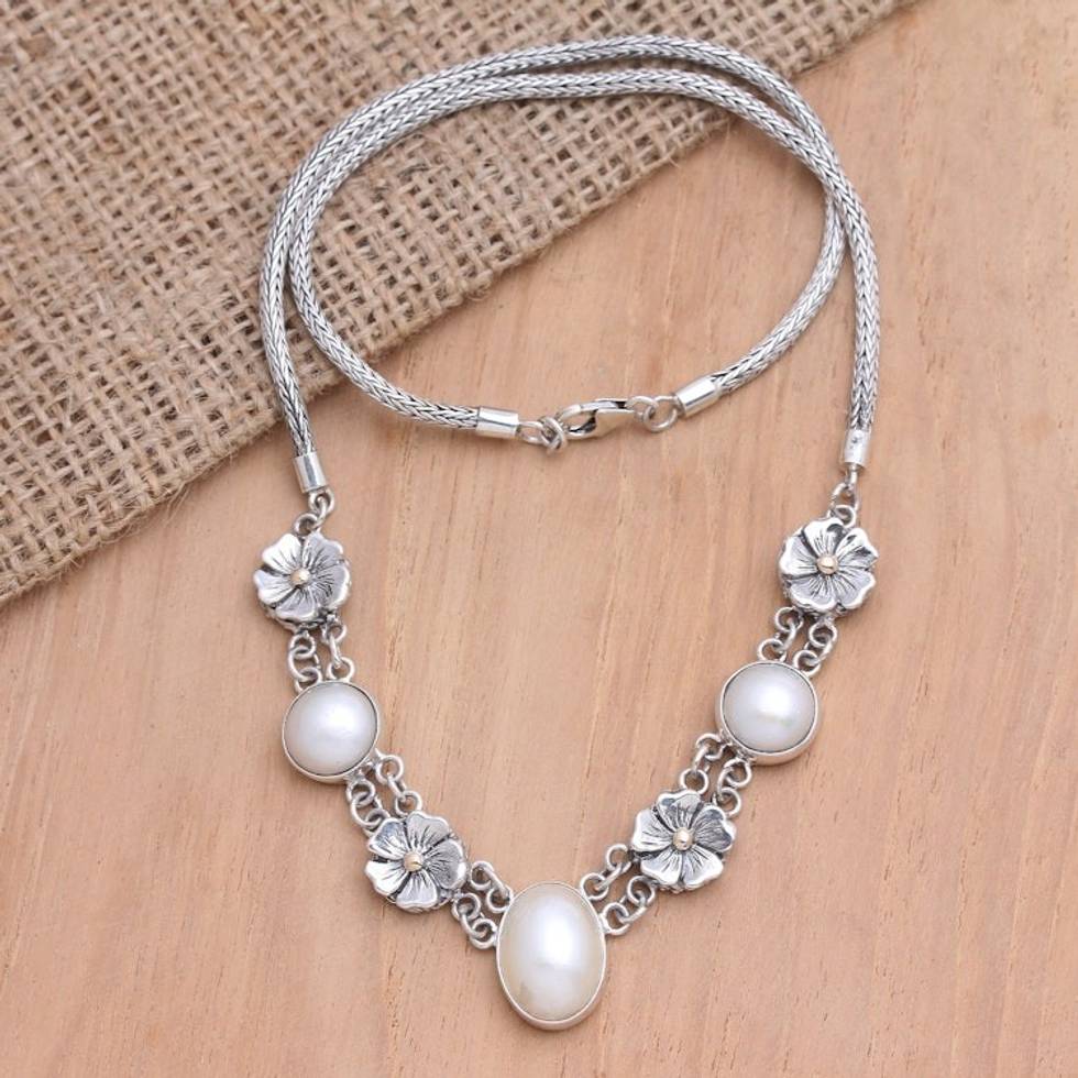 Gold-Accented Cultured Pearl Pendant Necklace 'Celestial Glow'