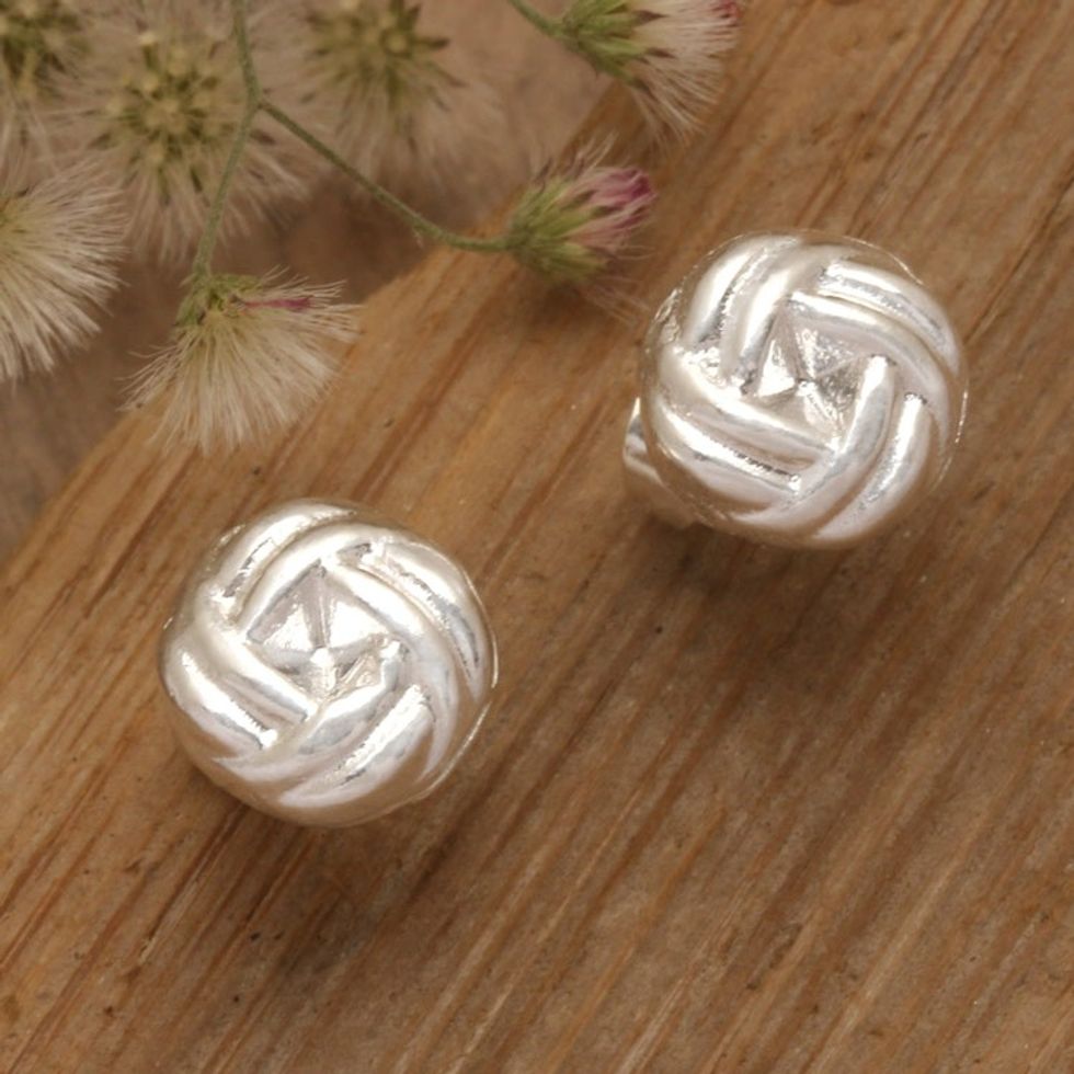 Polished Sterling Silver Dara Celtic Knot Stud Earrings 'Dara Knot'