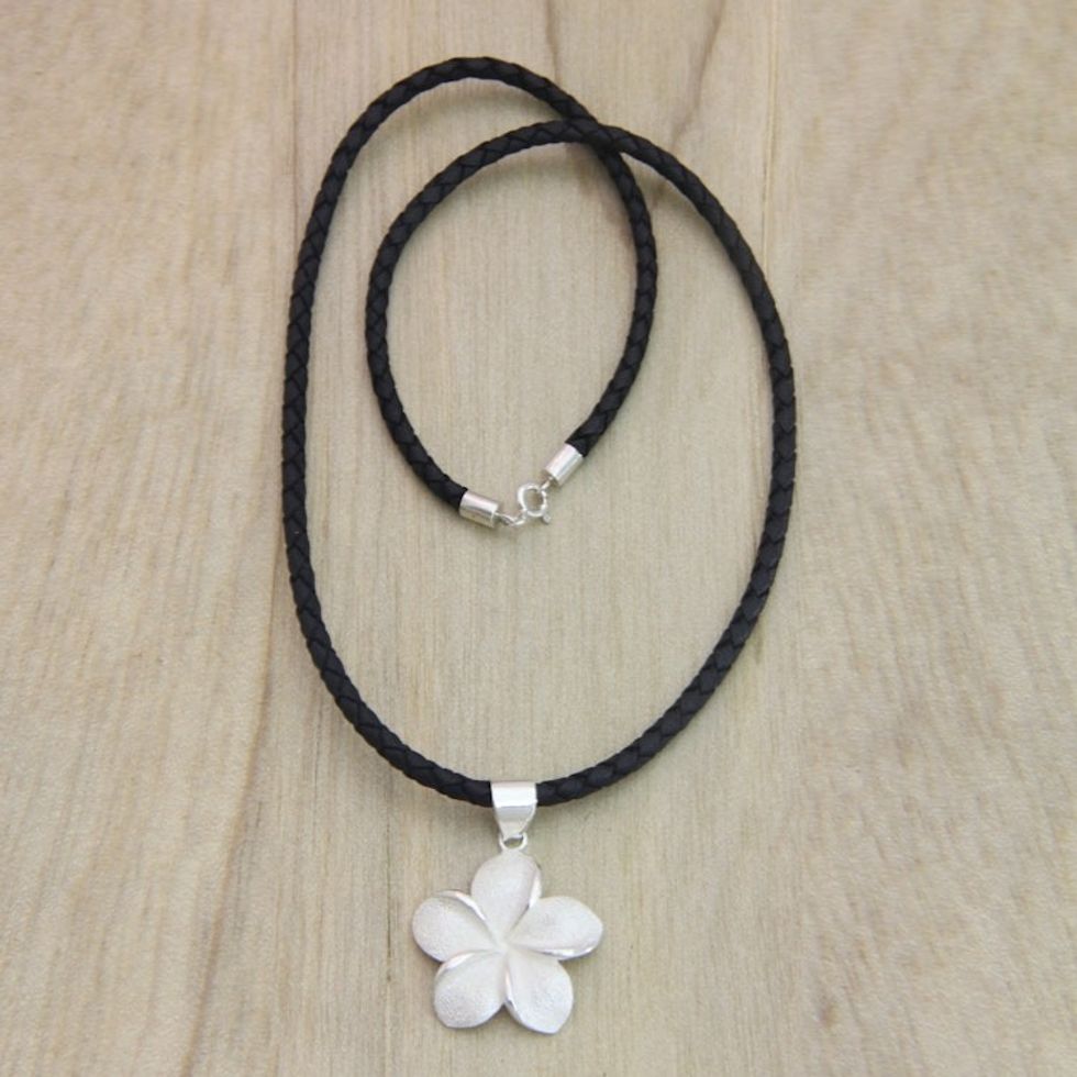 Hand Crafted Women's Floral Sterling Silver Necklace 'Frangipani'