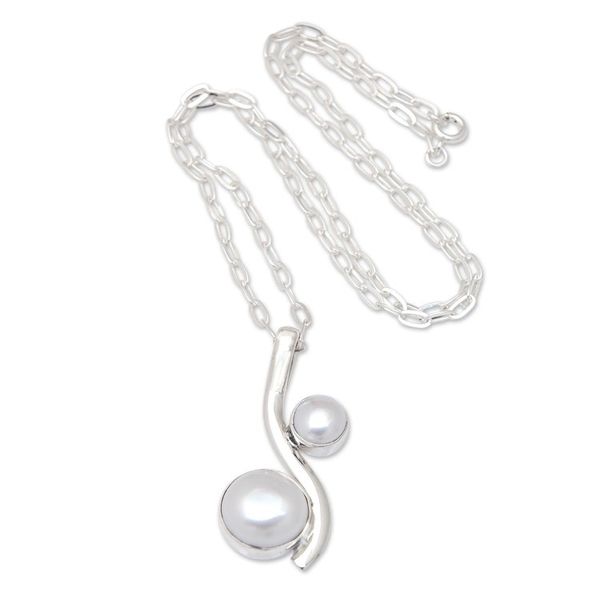 Alternate image for Sterling Silver Pendant Necklace with Grey Cultured Pearls Exquisite Luminescence