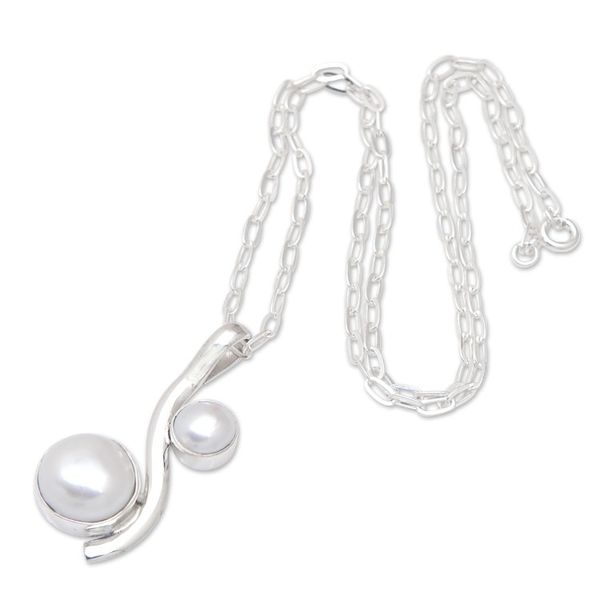 Alternate image for Sterling Silver Pendant Necklace with Grey Cultured Pearls Exquisite Luminescence