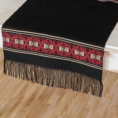 Alternate image for Black and Red Table Runner Peten Flowers