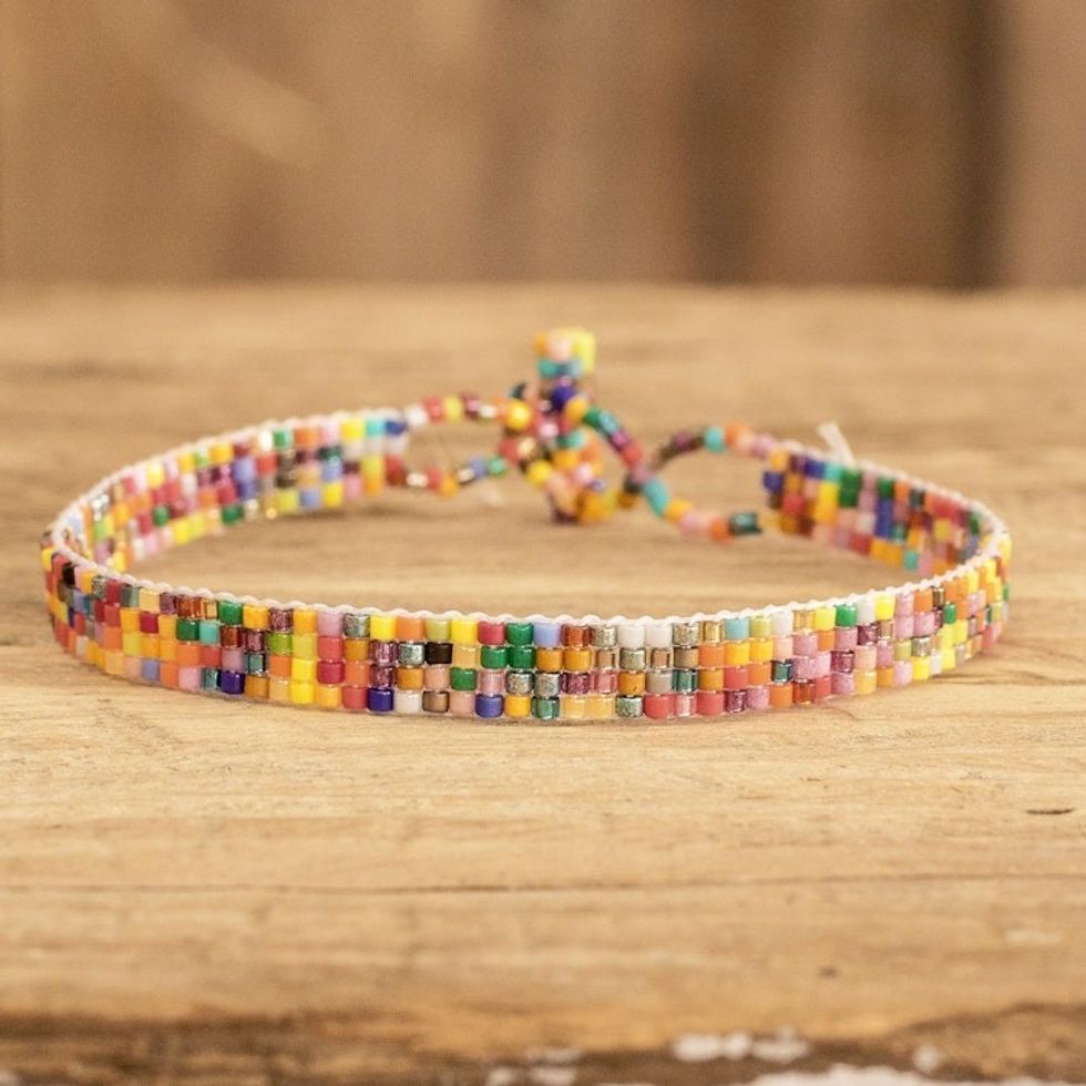 Thin Multicolor Glass Bead Wristband Bracelet from Guatemala 'Sparkling Colors'