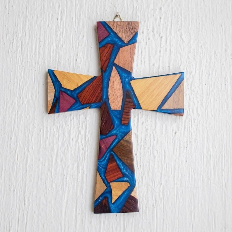 Hand Crafted Reclaimed Wood Wall Cross 'Faith and Hope in Blue'