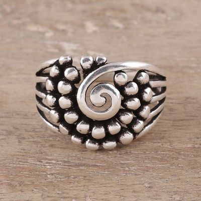 Alternate image for Swirl Pattern Sterling Silver Band Ring from India Modern Swirl