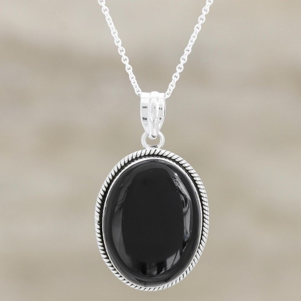 Black Onyx Cabochon Pendant Necklace 'Mysterious Night'