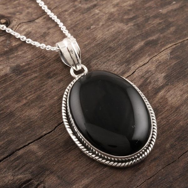 Alternate image for Black Onyx Cabochon Pendant Necklace Mysterious Night