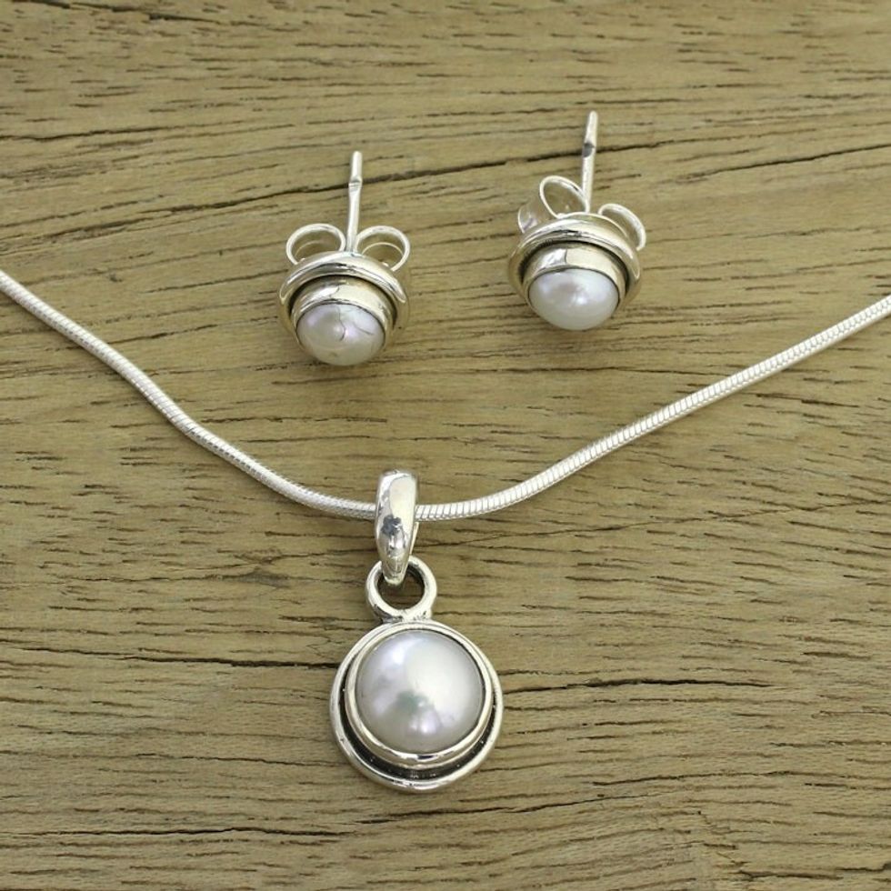 Bridal Pearl Jewelry Set in Sterling Silver  'White Cloud'