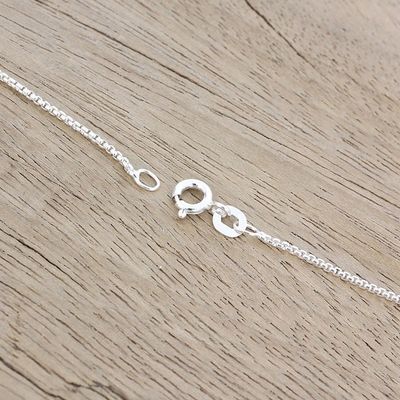 Alternate image for Green Onyx and Silver Floral Pendant Necklace from India Green Petals