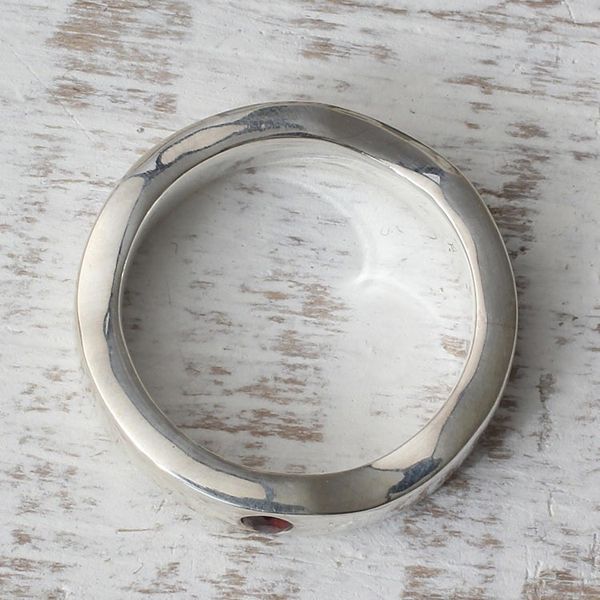 Alternate image for Sterling Silver and Garnet Band Ring from India Curvy Sophistication in Red