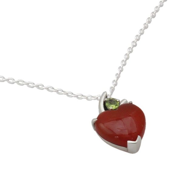 Alternate image for Heart pendant necklace A Sigh of Romance