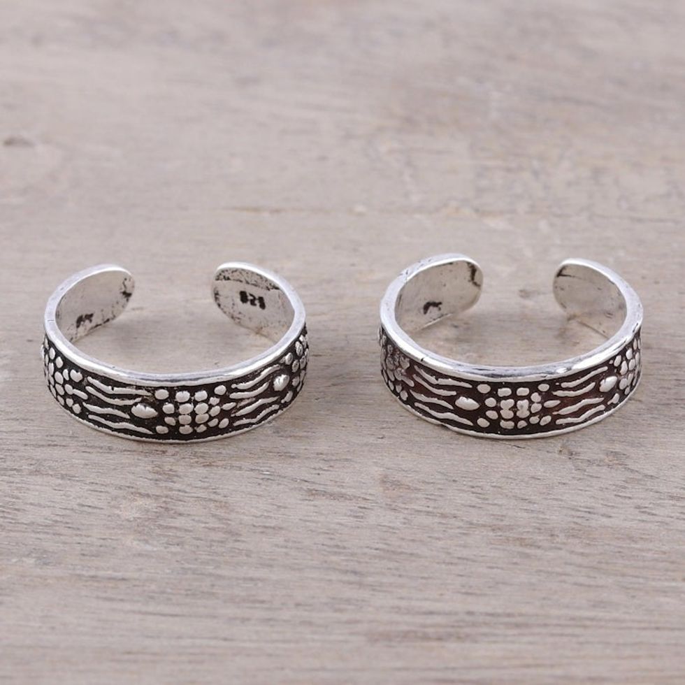 Sterling Silver Swimming Turtles Pair of Toe Rings 'Happy Turtles'