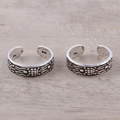 Alternate image for Sterling Silver Swimming Turtles Pair of Toe Rings Happy Turtles