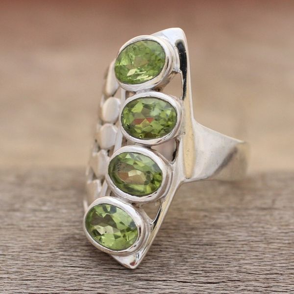 Alternate image for Sterling Silver Cocktail Ring with 4-Carat Peridot Gems Glorious Fortune