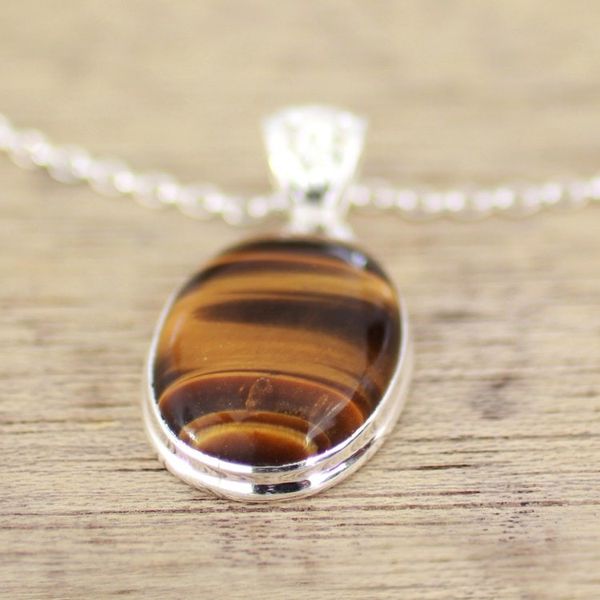 Alternate image for Hypnotic Tigers Eye Pendant on a 925 Silver Necklace Hypnotic Feline