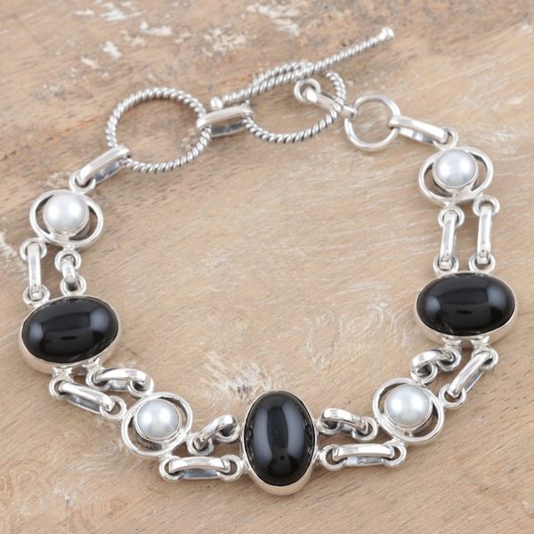 Alternate image for Pearl and onyx link bracelet Jaipur Night