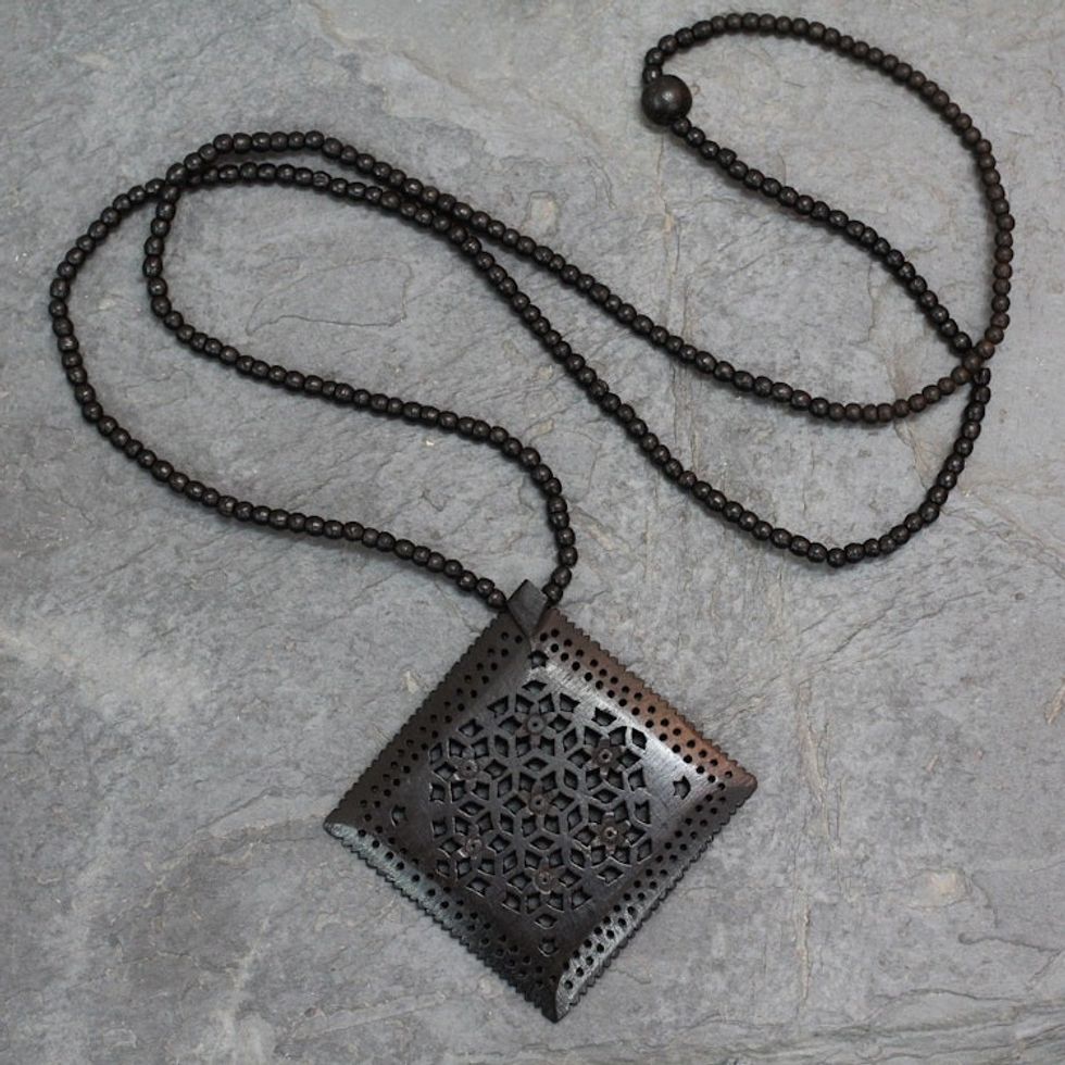 Ebony Wood Necklace Hand Carved Jewelry from India 'Mughal Enchantress Diamond'