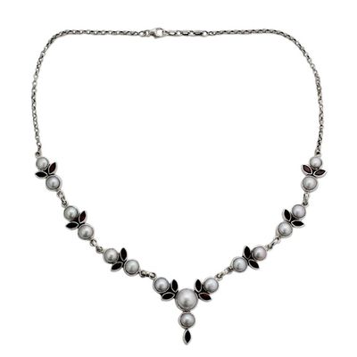 Image for Pearl and Garnet Necklace Princess of Mumbai