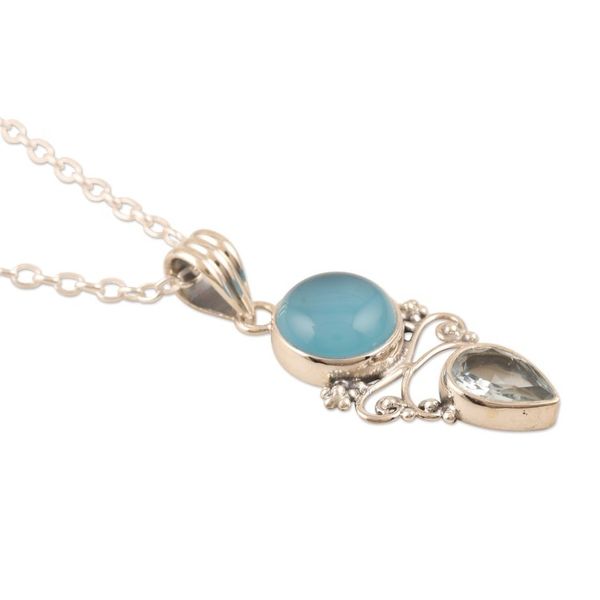 Alternate image for Indian Chalcedony and Blue Topaz Pendant Necklace Glacial