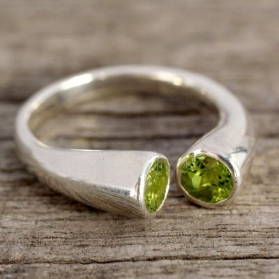 Alternate image for Handcrafted Jewelry Silver and Peridot Wrap Ring from India Face to Face