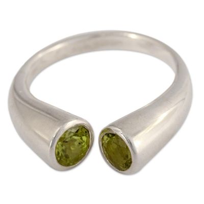 Alternate image for Handcrafted Jewelry Silver and Peridot Wrap Ring from India Face to Face