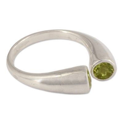 Alternate image for Handcrafted Jewelry Silver and Peridot Wrap Ring from India Face to Face