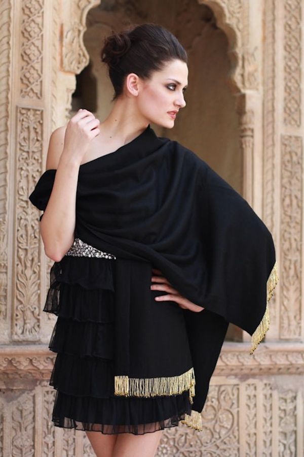 Alternate image for Wool and silk shawl Midnight Glitter