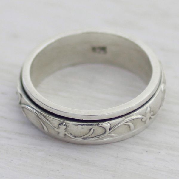 Alternate image for Artisan Crafted Sterling Silver Spinner Ring from India Spinning Vines
