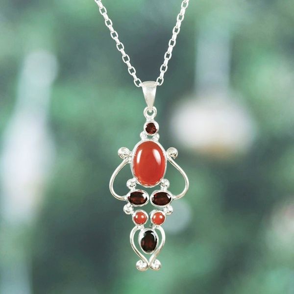 Alternate image for Two-Carat Carnelian and Garnet Pendant Necklace from India Romances