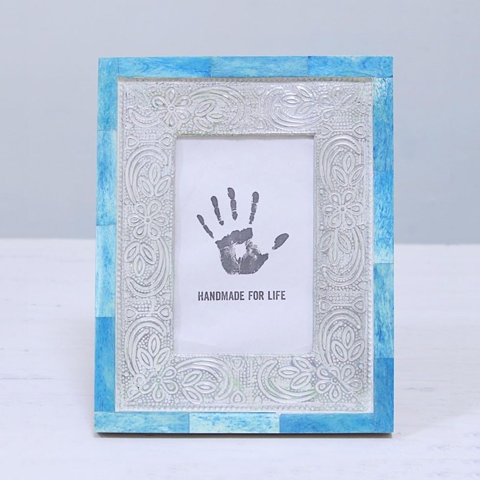 4x6 Handcrafted Bone and Aluminum Photo Frame from India 'Don't Be Blue'