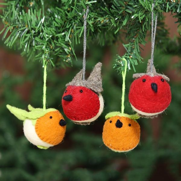 Alternate image for Christmas Bird Ornaments Set of 4 Robins Delight