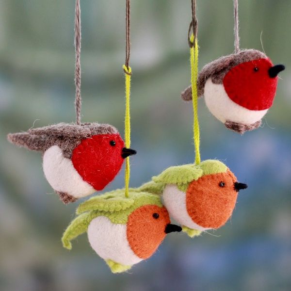 Alternate image for Christmas Bird Ornaments Set of 4 Robins Delight