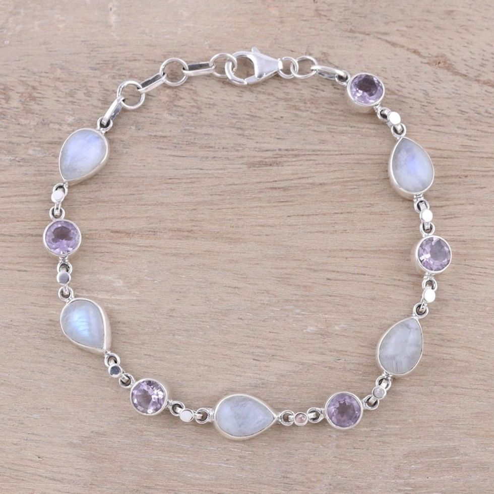 Handmade Amethyst Rainbow Moonstone Link Bracelet from India 'Misty Lilac'