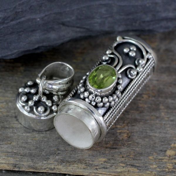 Alternate image for Peridot and 925 Silver Prayer Box Pendant from India Calmness