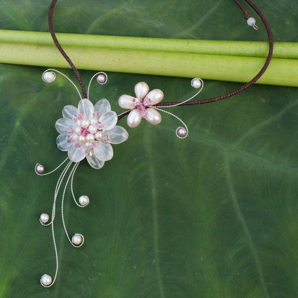 Rose Quartz and Pearl Choker 'Gorgeous Blossom'