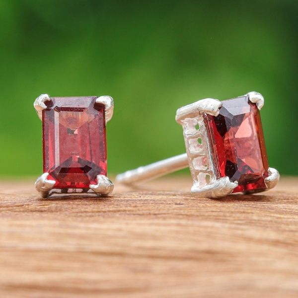 Alternate image for High-Polished Baguette-Shaped Garnet Stud Earrings Crimson Baroness