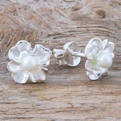 Alternate image for Sterling Silver and Cultured Pearl Stud Earrings Sea Petals