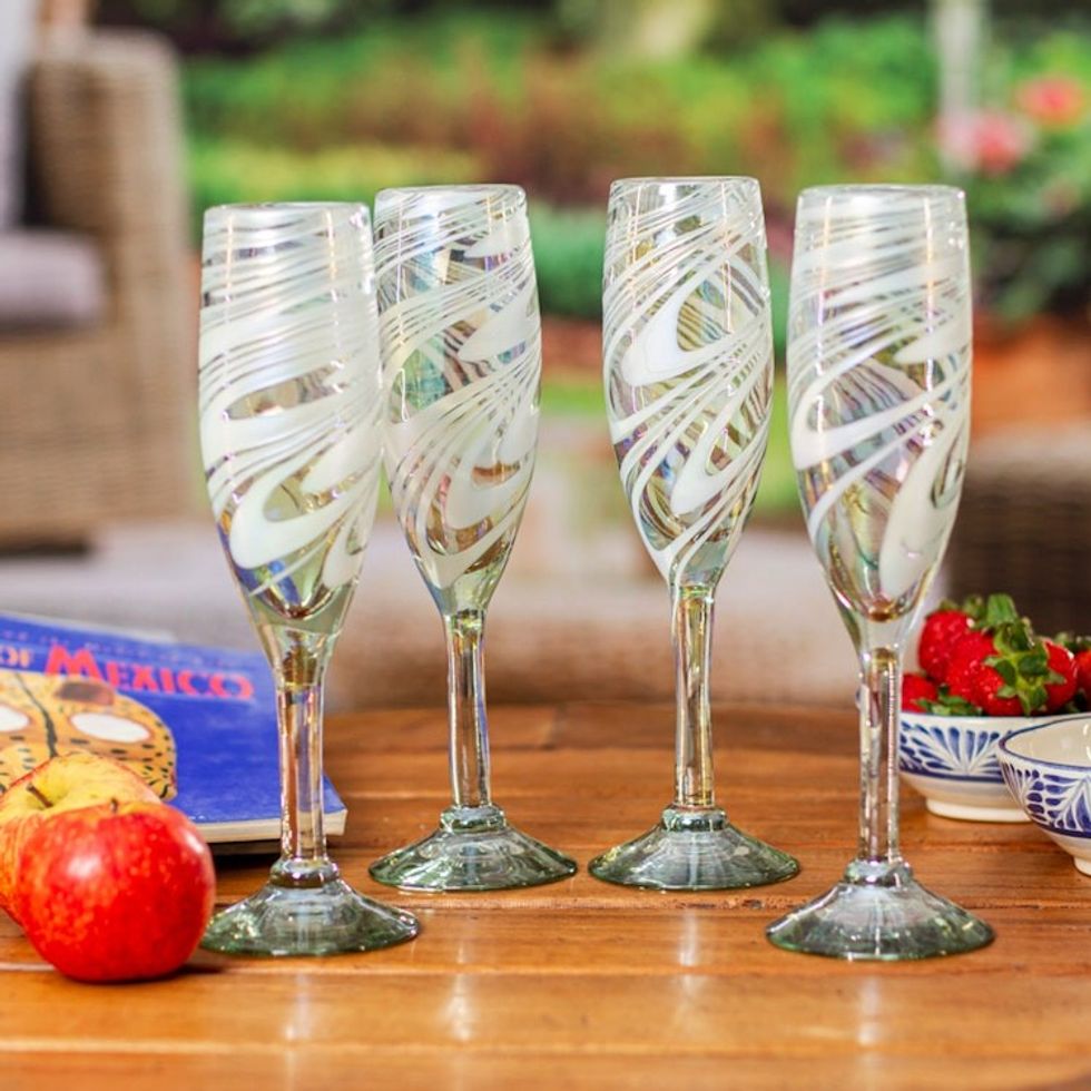 Set of 4 White Handblown Champagne Flutes from Mexico 'White Gala'