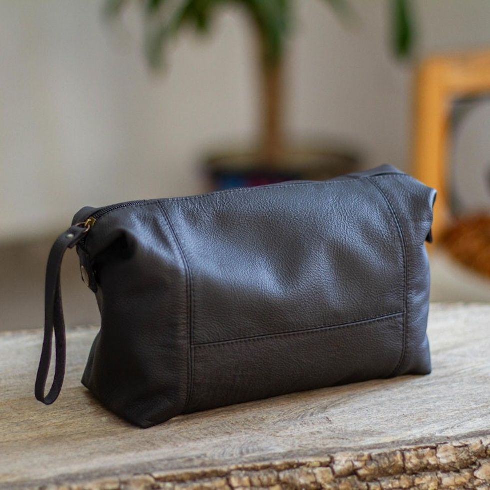 Unisex Black Leather Toiletry Case 'Open Road in Black'